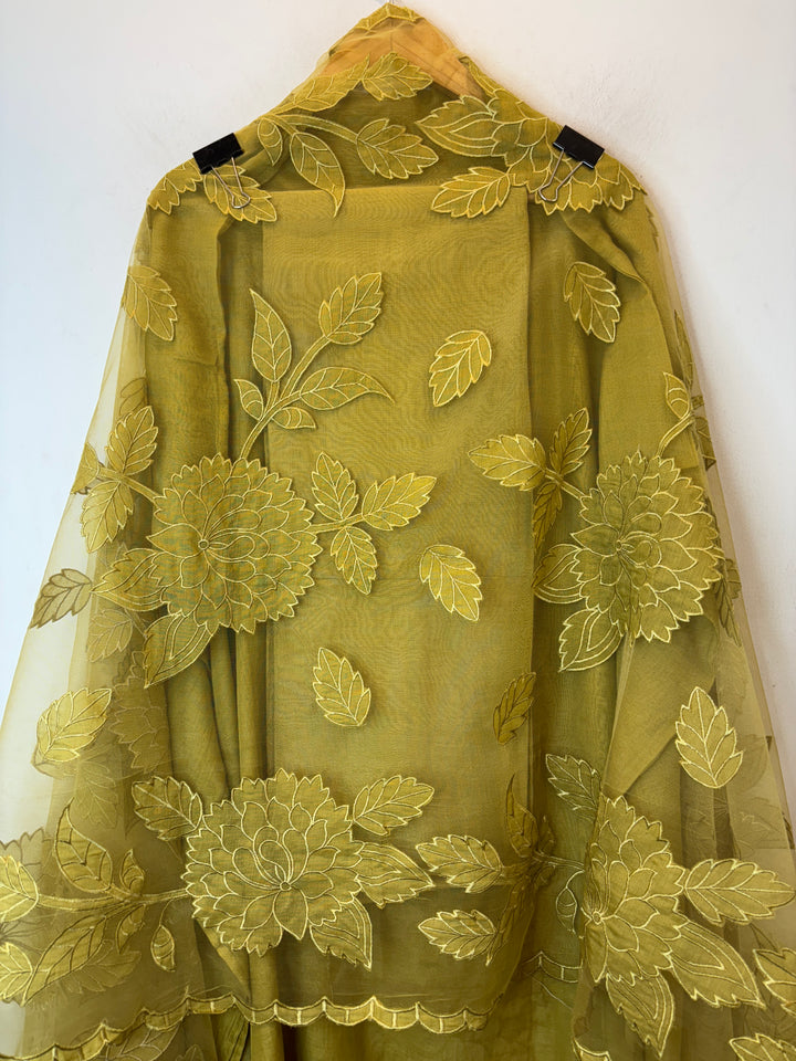 Applira – Yellow Mul Cotton Appliqué Suit
