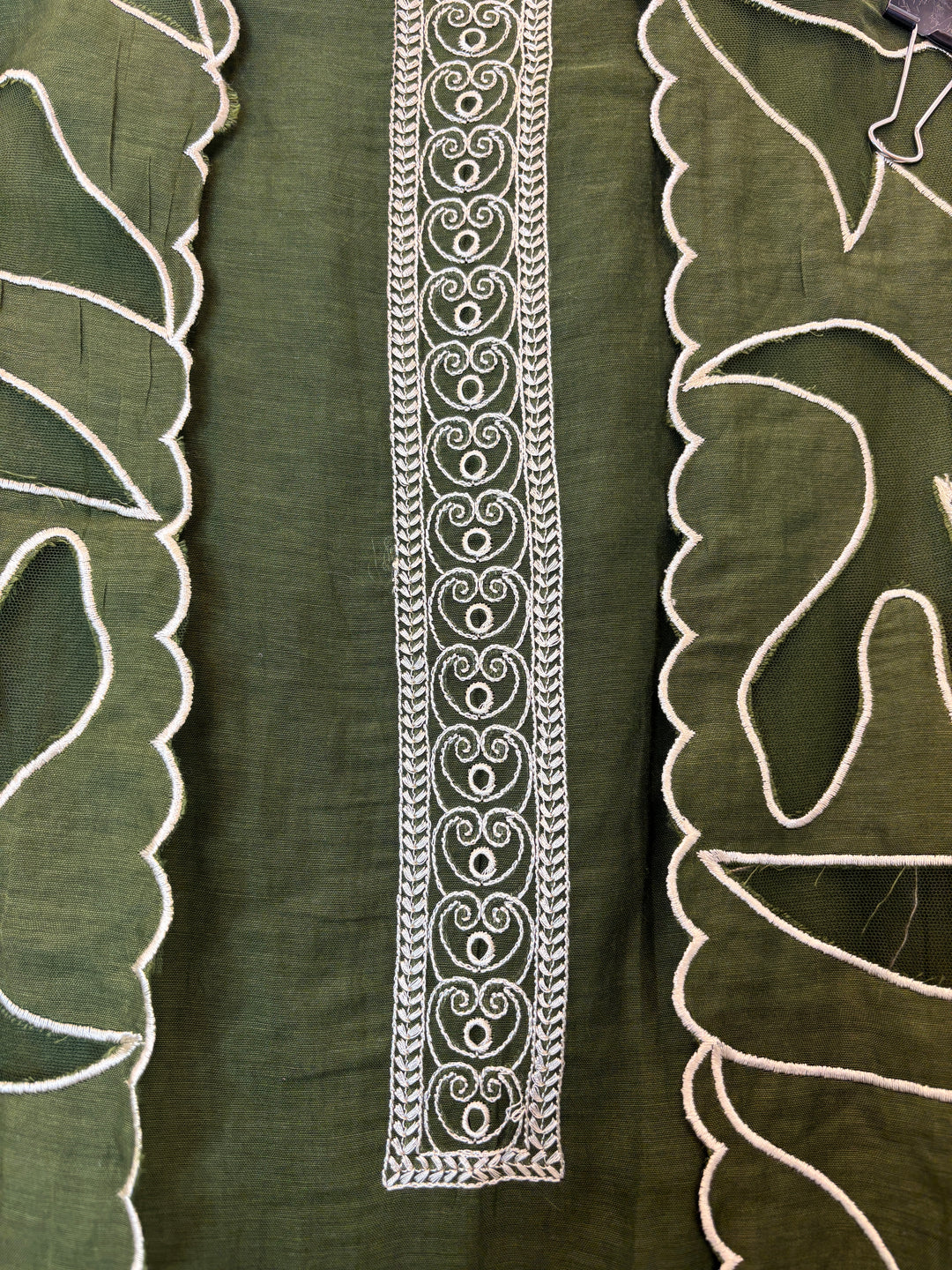 Applira – Green Mul Cotton Net Appliqué Suit