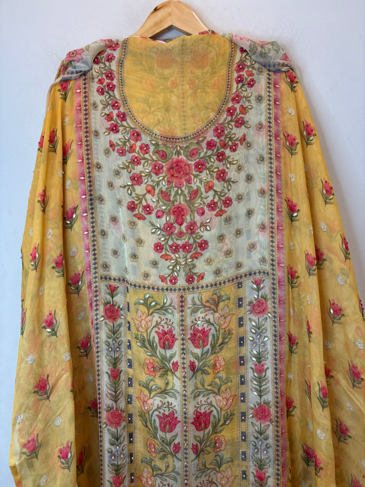 Zerina – Yellow Burberry Tissue Pearl Patch Suit