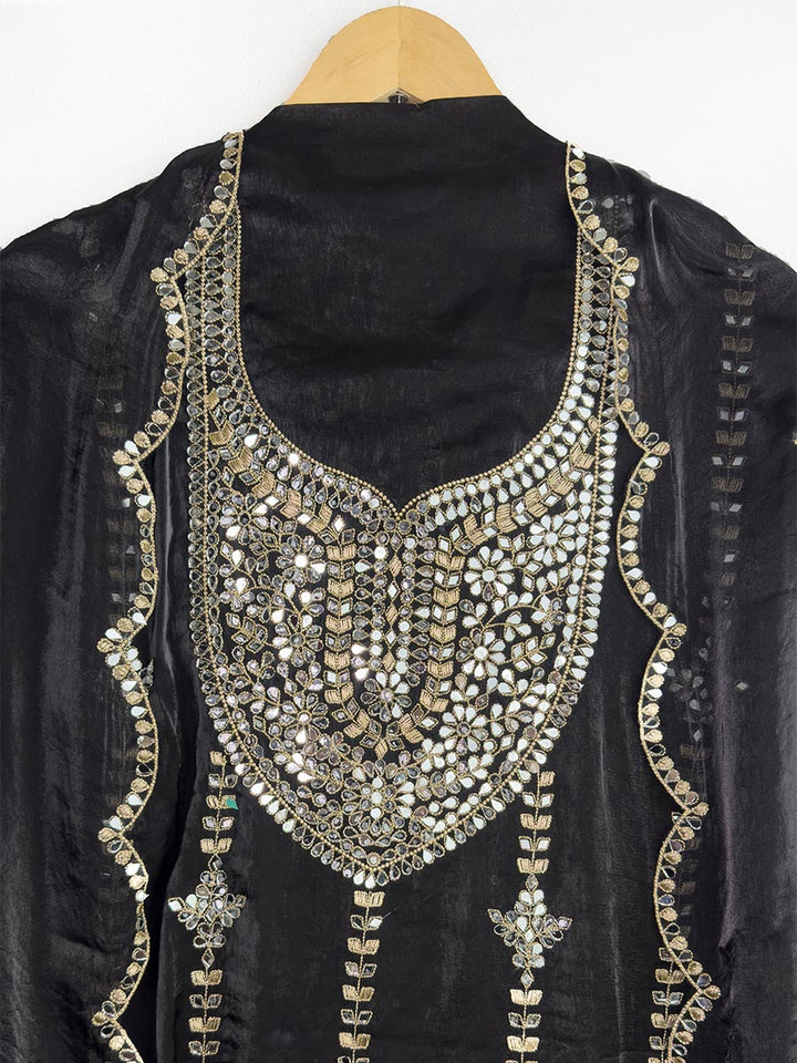Sitara Noir – Glass Organza Mirror Work Suit