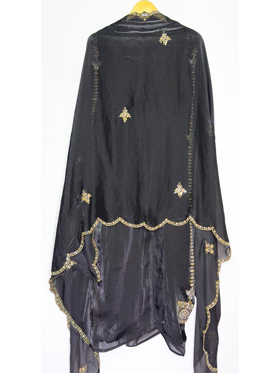 Sitara Noir – Glass Organza Mirror Work Suit