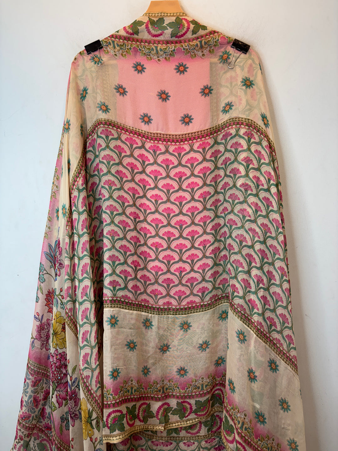 Zeriva –  Pink  Tissue Digital Pearl Suit