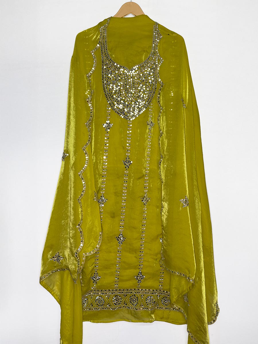 Sitara Sabz – Glass Organza Mirror Work Suit