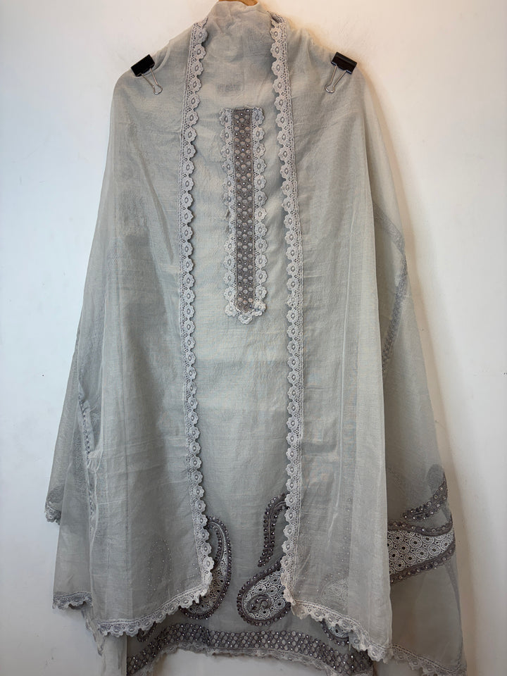Crovela – Grey Kota Crochet Lace Suit