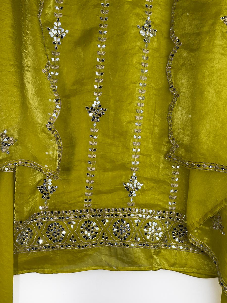 Sitara Sabz – Glass Organza Mirror Work Suit