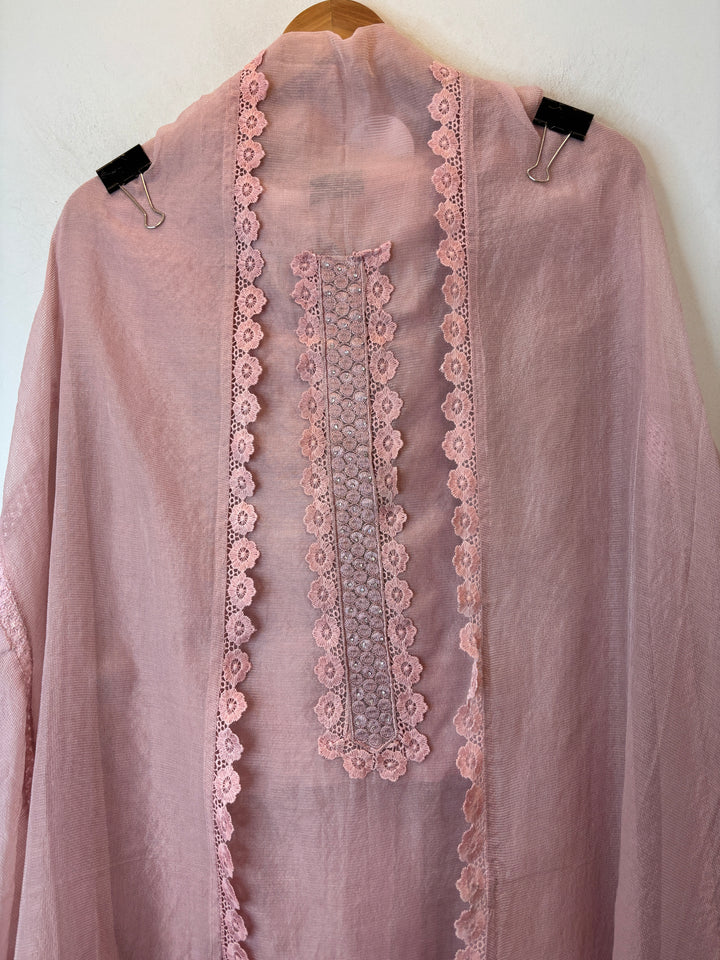 Crovela – Pink Kota Crochet Lace Suit