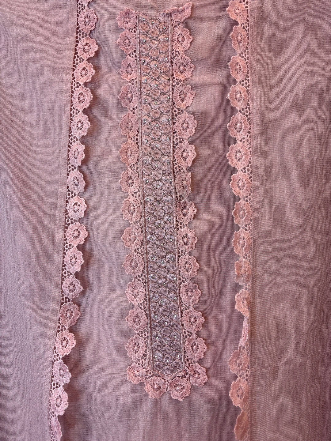 Crovela – Pink Kota Crochet Lace Suit