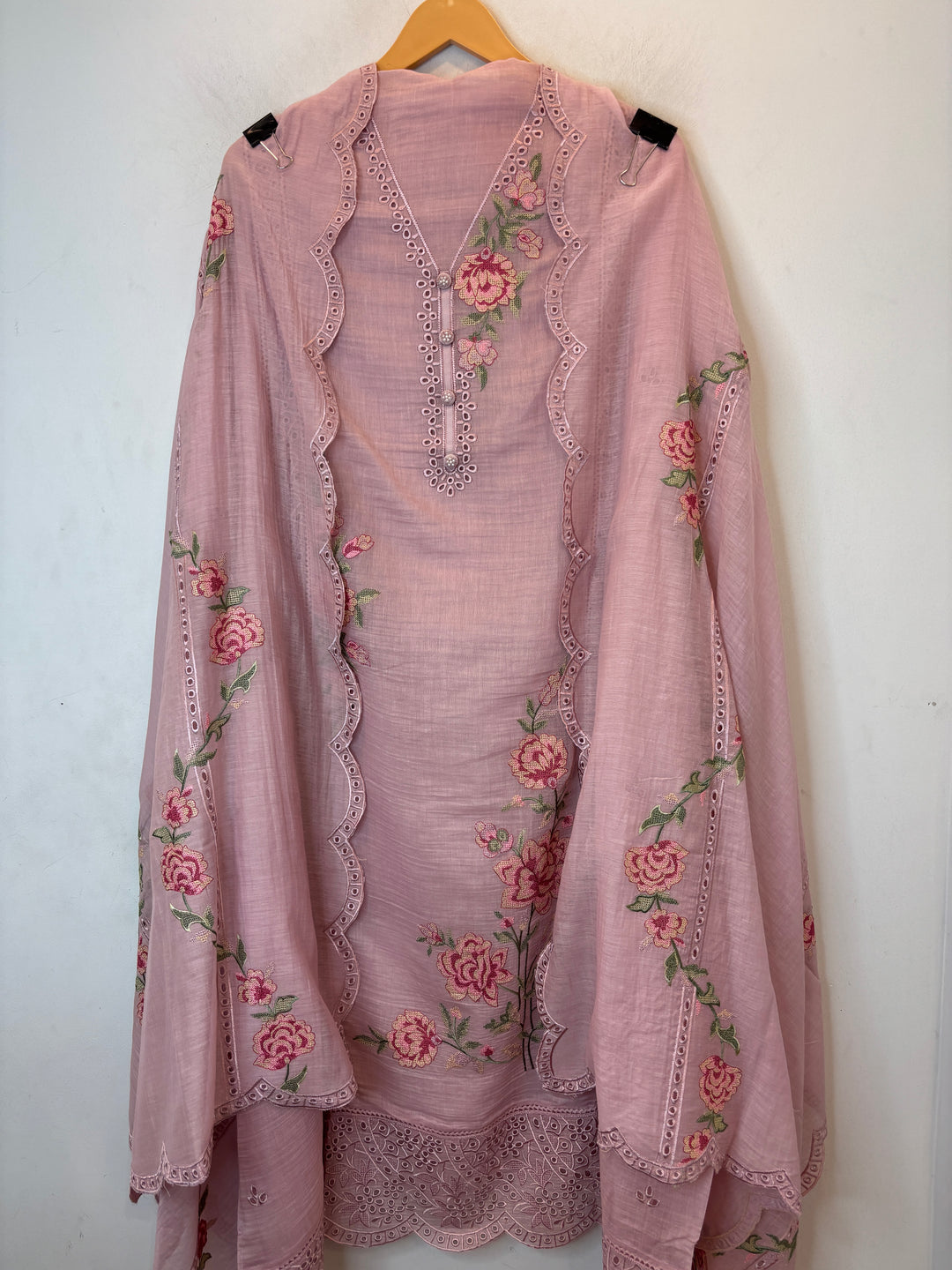 Crovena – Pink Mul Cotton Crochet Suit