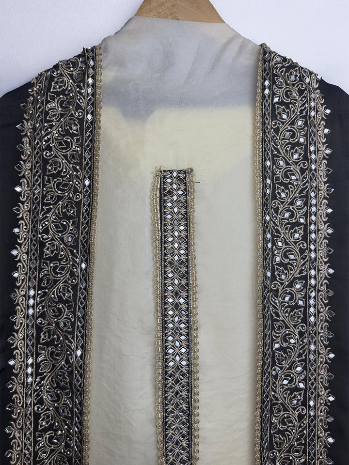 Gulnoor Noir – Glass Organza Zari &amp; Mirror Work Suit