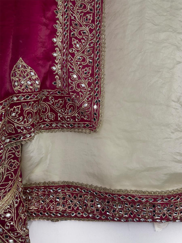 Gulnoor Base – Glass Organza Zari &amp; Mirror Work Suit