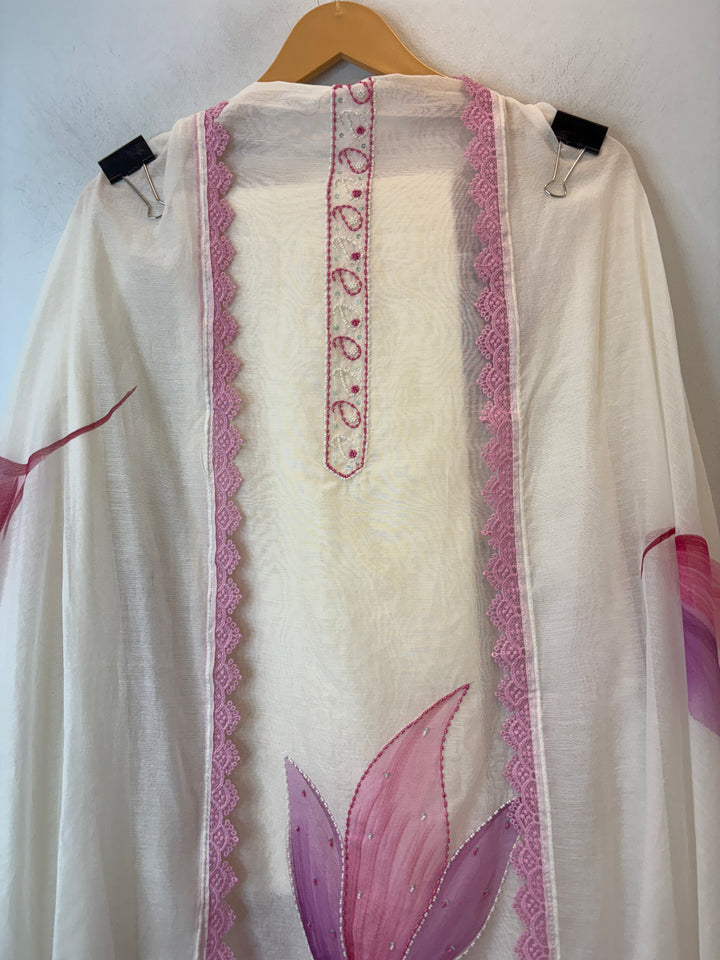 Pink Mul Chanderi Hand-Painted Floral Suit Set