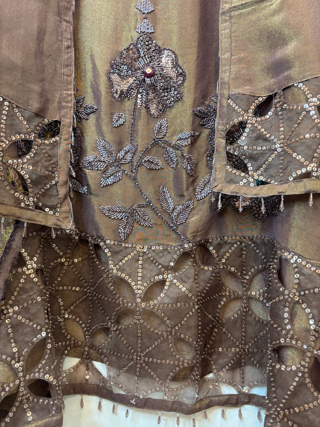 Zehvaya – Brown Shimmer Tissue Handwork Suit