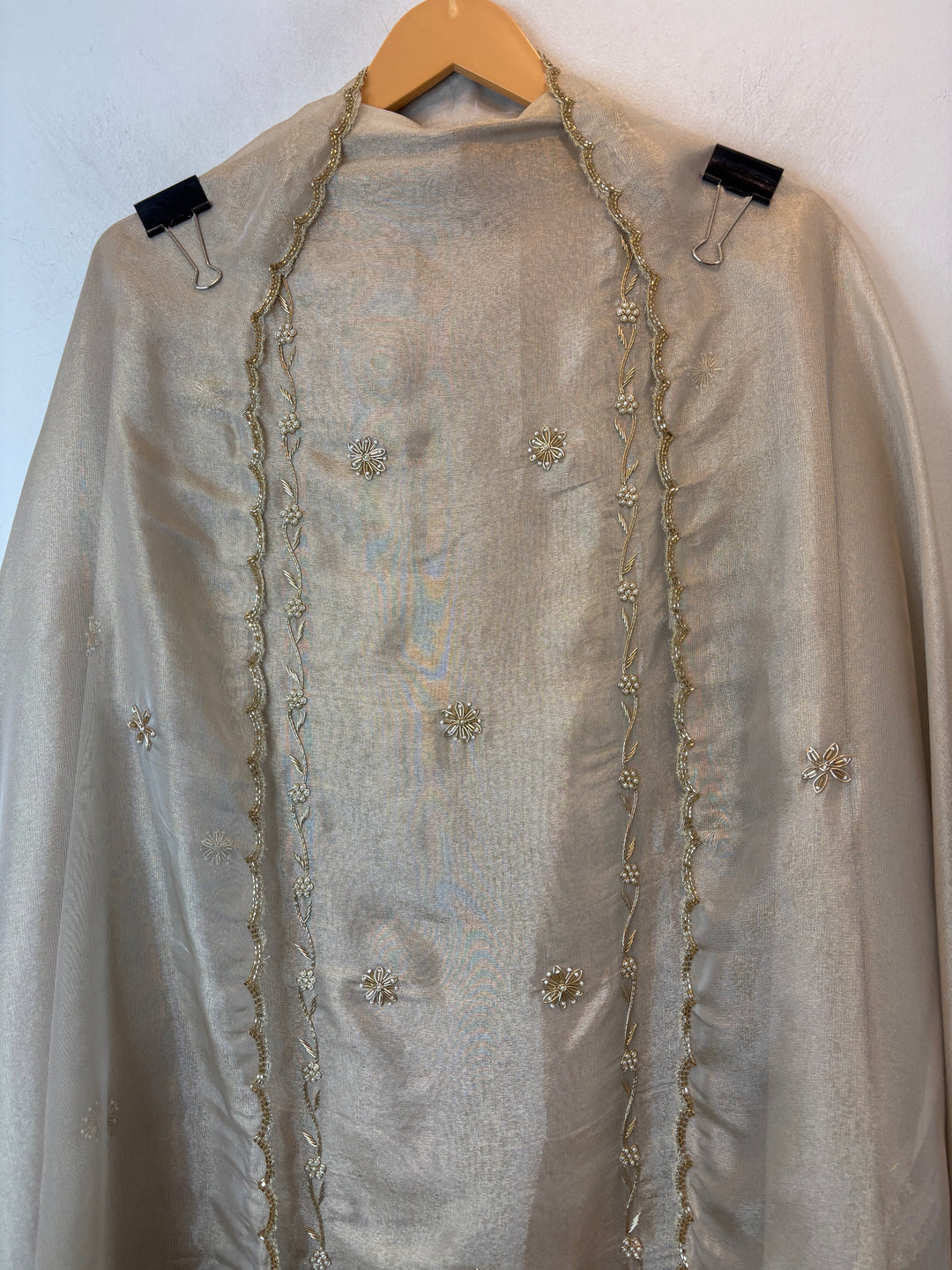 Zehira – Tissue Dabka Pearl Suit