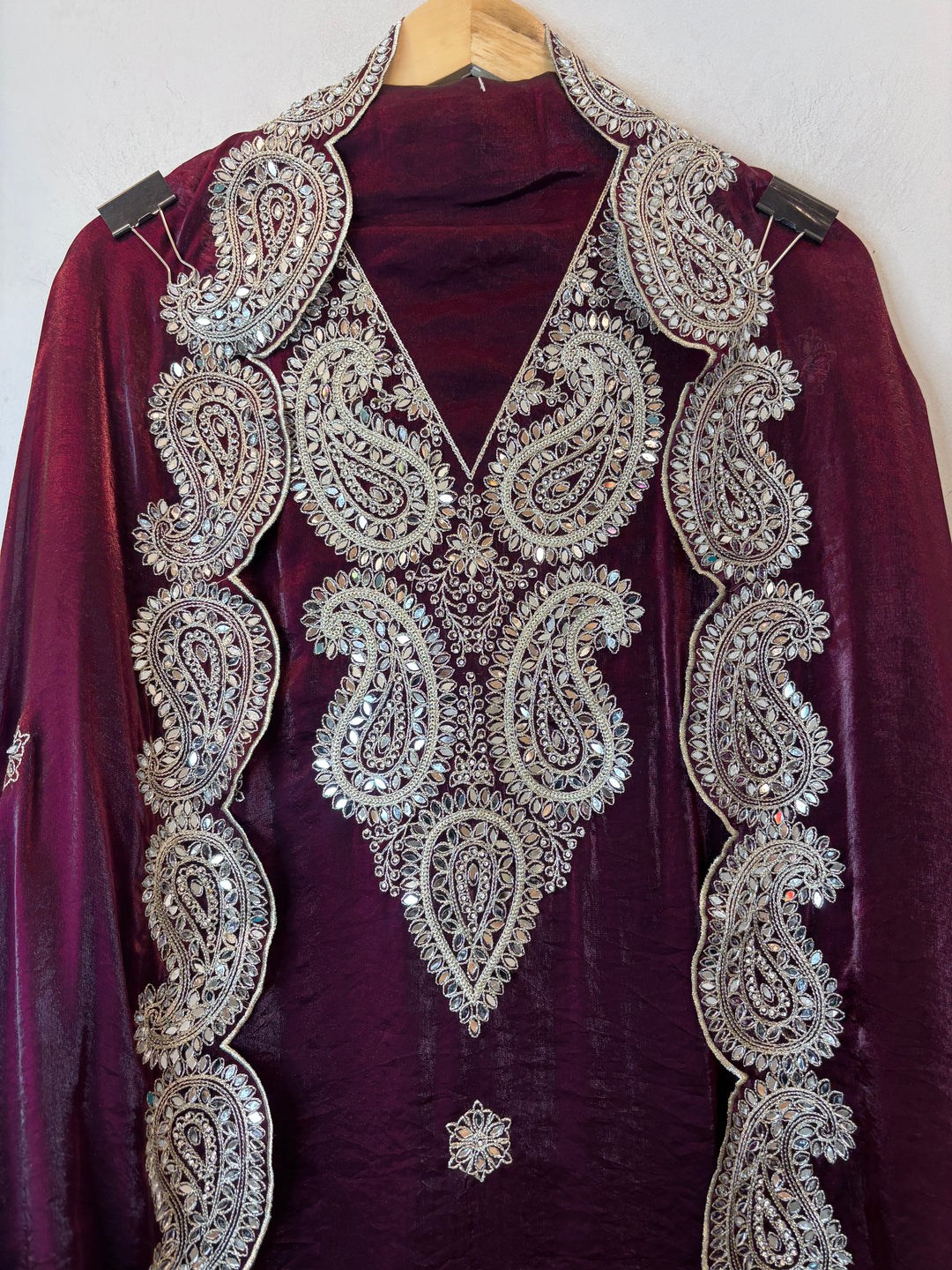 Zehvira – Wine Glass Organza Mirror Suit