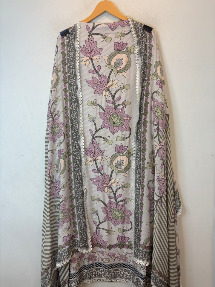 Zivara – Green Muslin Printed Handwork Suit