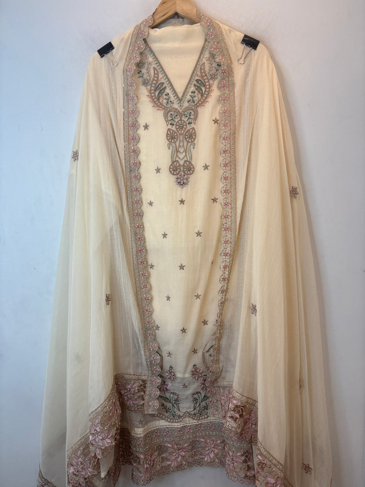 Lilac Mul Cotton 3D Floral Embroidered Suit Set