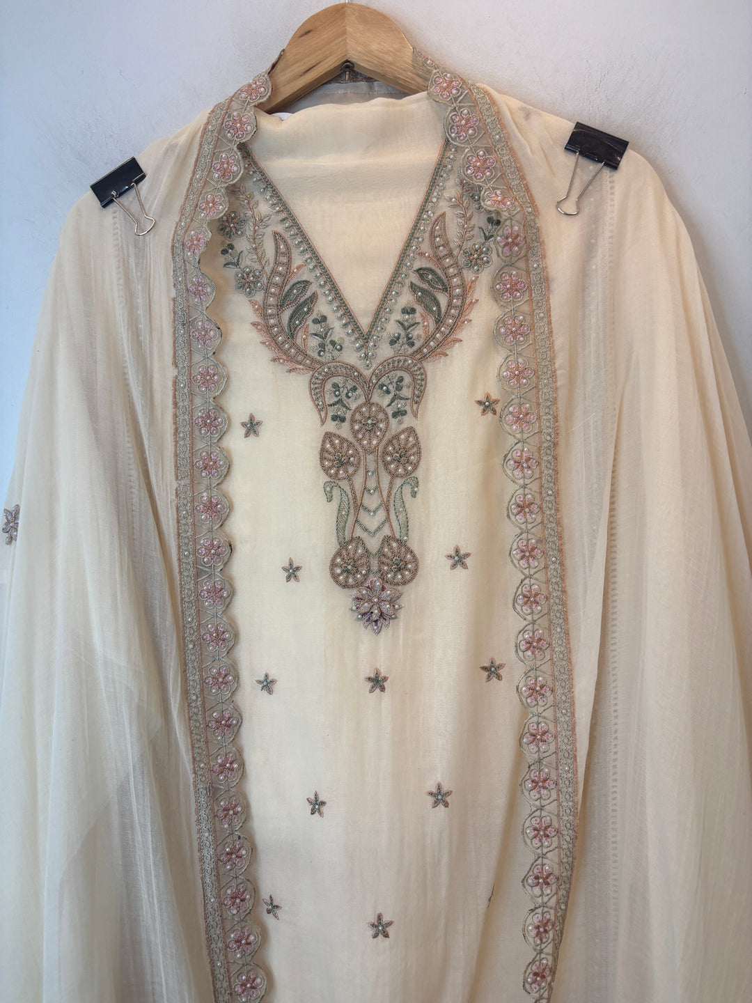 Lilac Mul Cotton 3D Floral Embroidered Suit Set