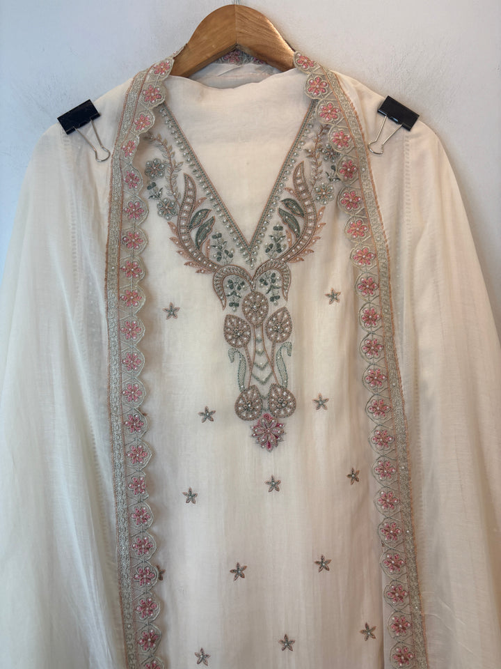 Pink Mul Cotton 3D Floral Embroidered Suit Set