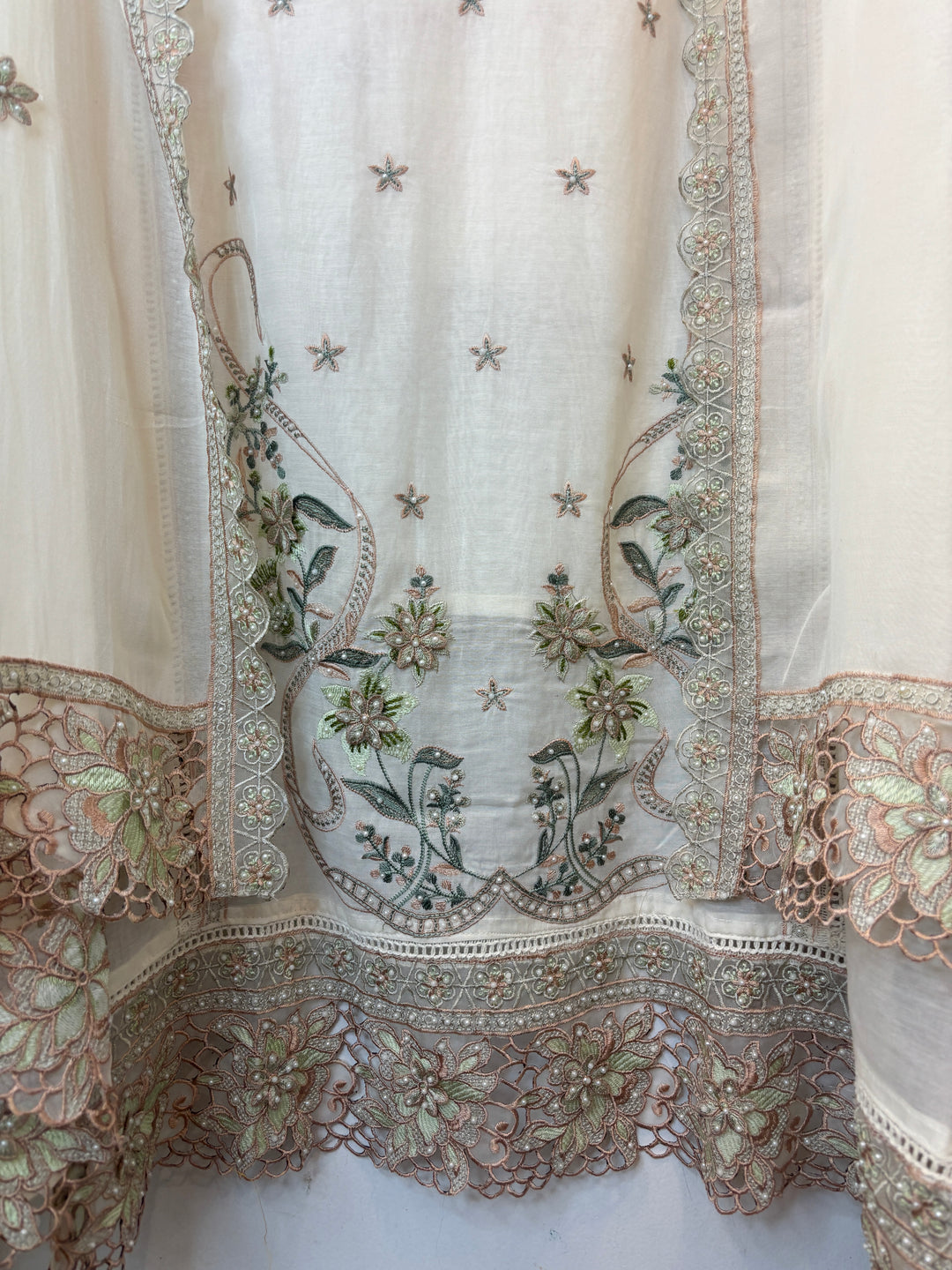Green Mul Cotton 3D Floral Embroidered Suit Set