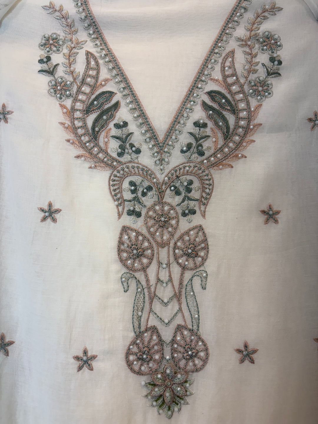 Green Mul Cotton 3D Floral Embroidered Suit Set
