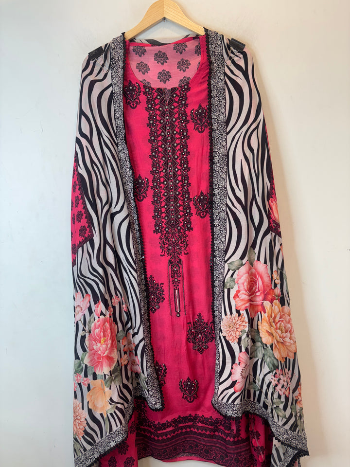 Pink Muslin Printed Suit Set with Metallic &amp; Pearl Work