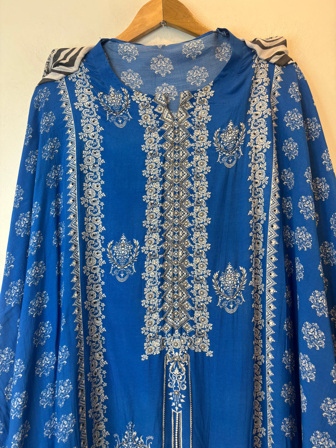 Blue Muslin Printed Suit Set with Metallic &amp; Pearl Work