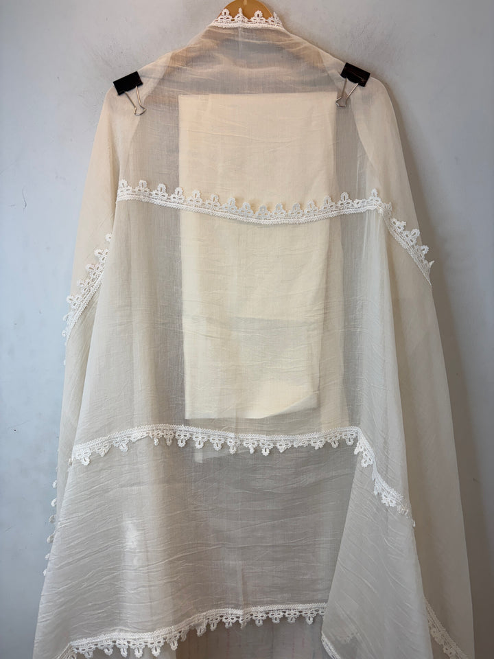 White Mul Cotton Mirror Work Suit Set with Jute &amp; Thread Embroidery