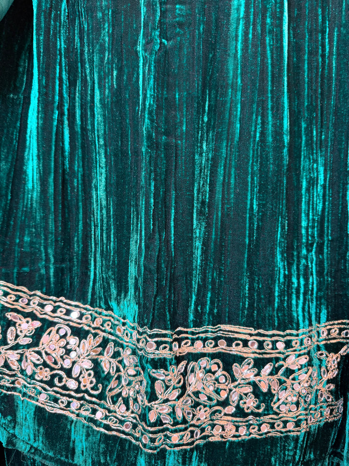 Reha – Crushed Velvet Mirror Work Suit