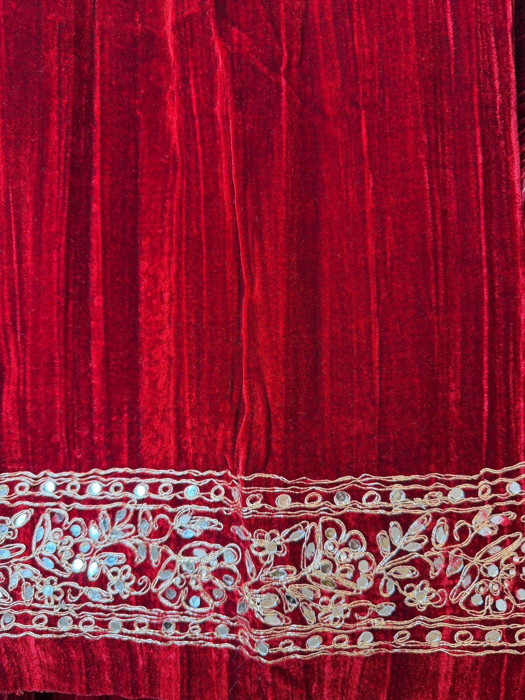 Reha – Crushed Velvet Mirror Work Suit