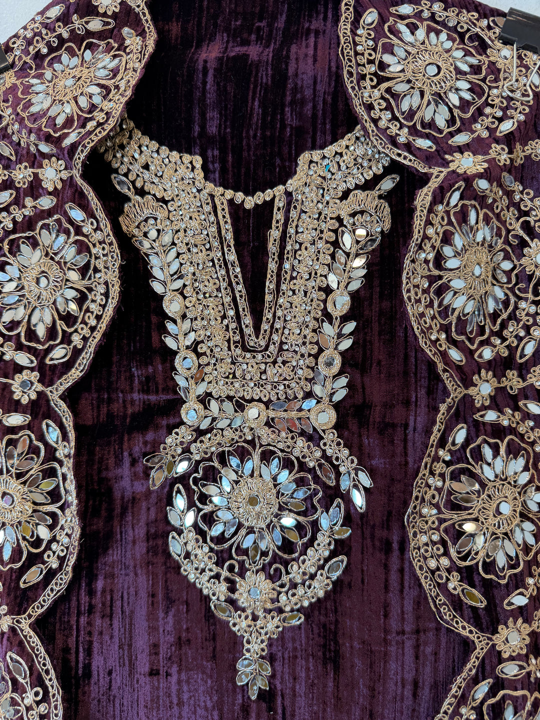Ranjha- Crushed Velvet Unstitched