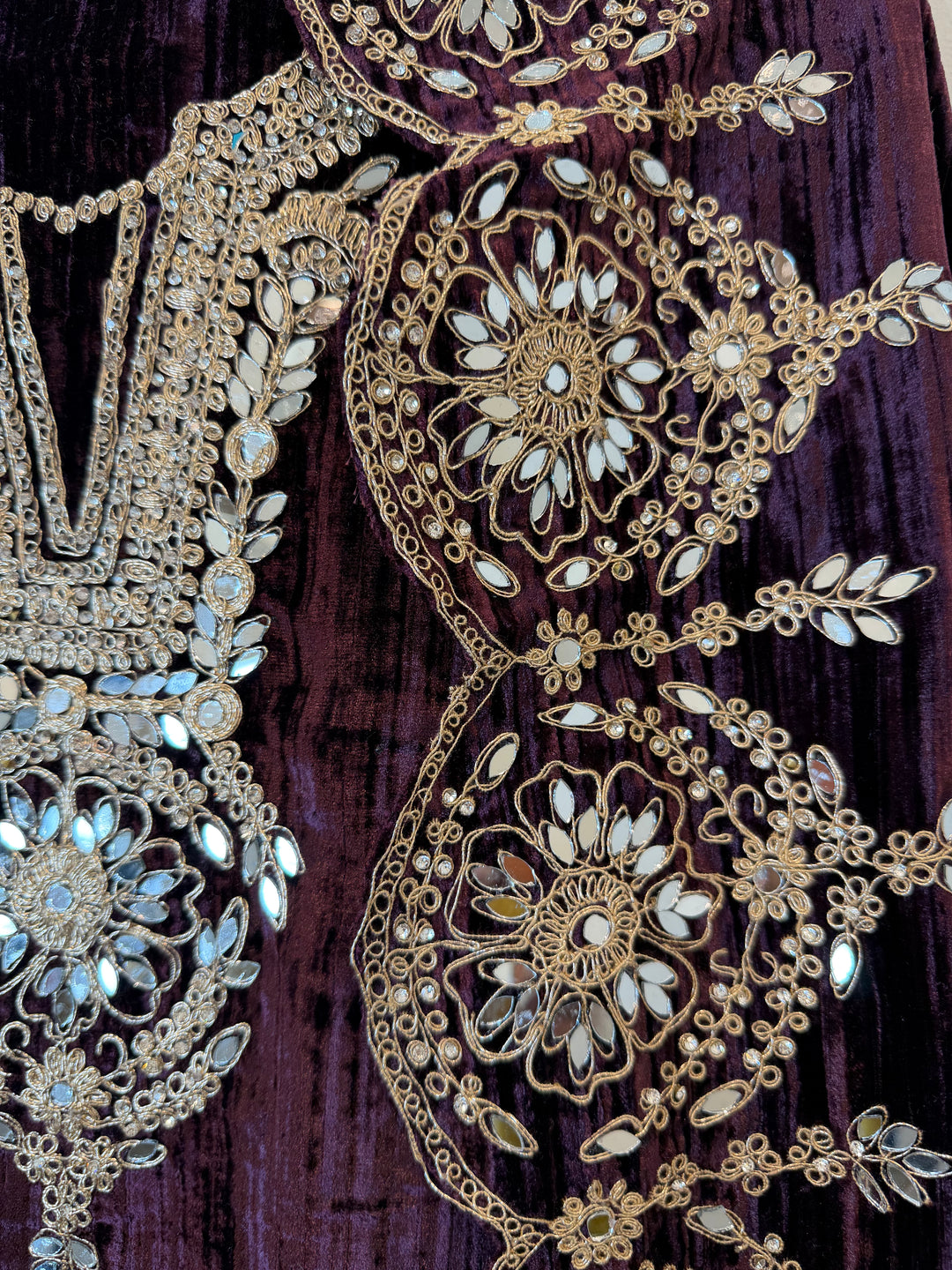 Ranjha- Crushed Velvet Unstitched
