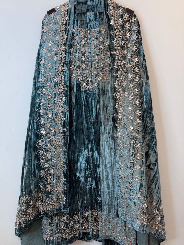 Zehna – Crushed Velvet Mirror Work Suit