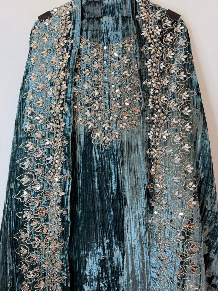 Zehna – Crushed Velvet Mirror Work Suit