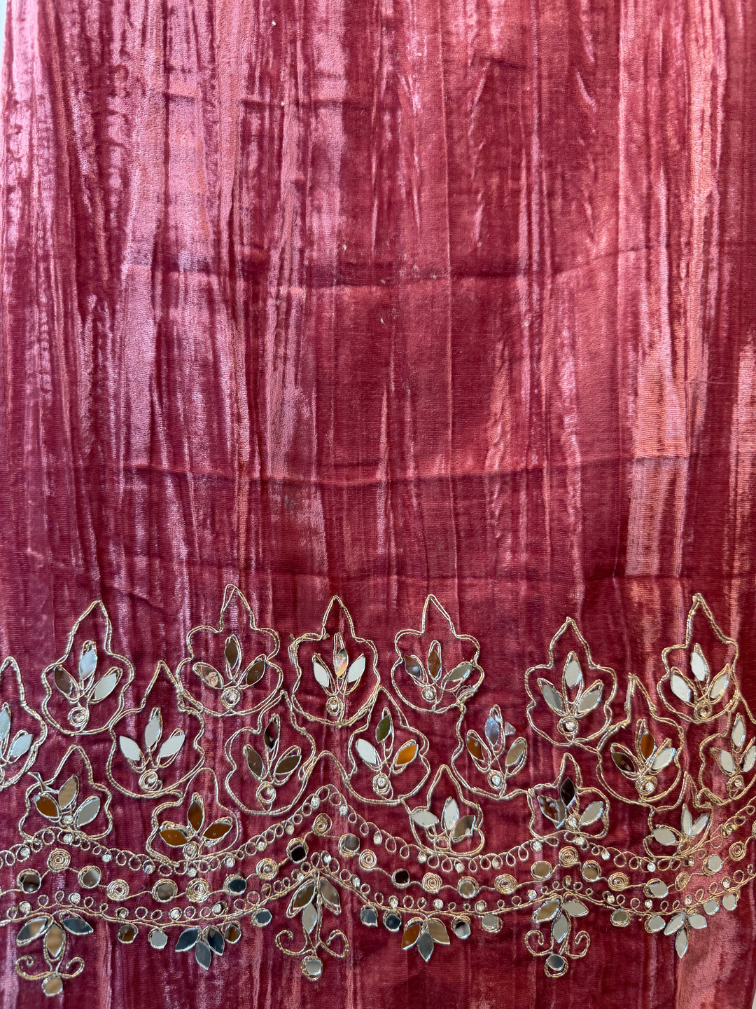 Zehna – Crushed Velvet Mirror Work Suit