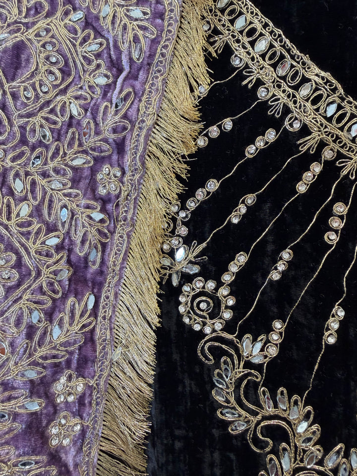 Aainah – Velvet Glow Mirror Work Ensemble