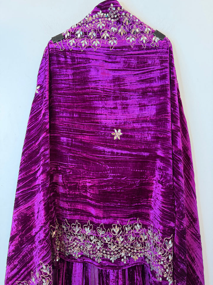 Zehna – Crushed Velvet Mirror Work Suit