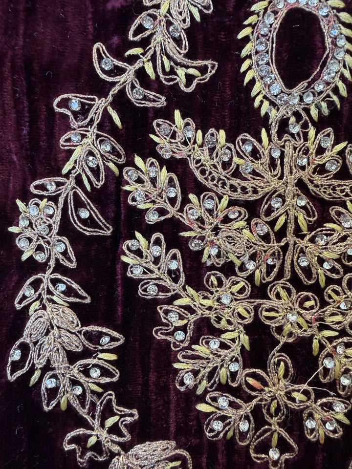 Zariya – Velvet Glow Mirror Work Ensemble