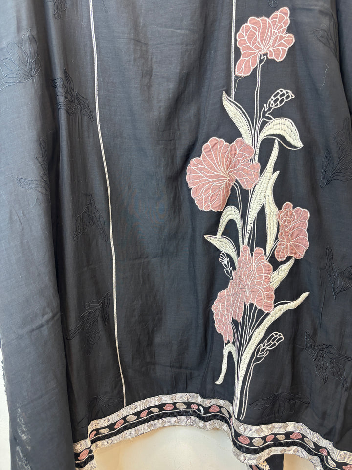 Pink Mul Cotton Embroidered Suit Set with Appliqué &amp; Tassel Detailing