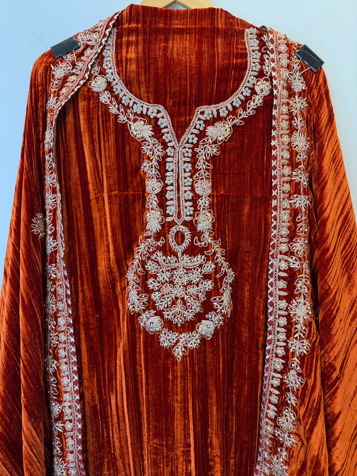 Amaira – Velvet Glow Mirror Work Ensemble