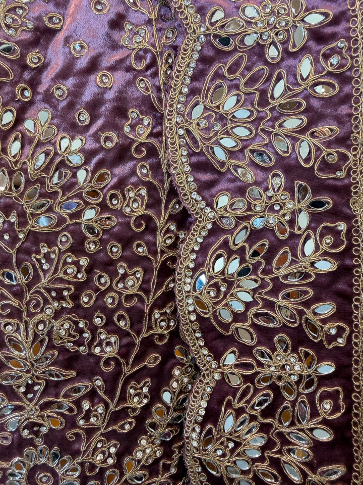 Ravaya – Silk Velvet Mirror Work Suit