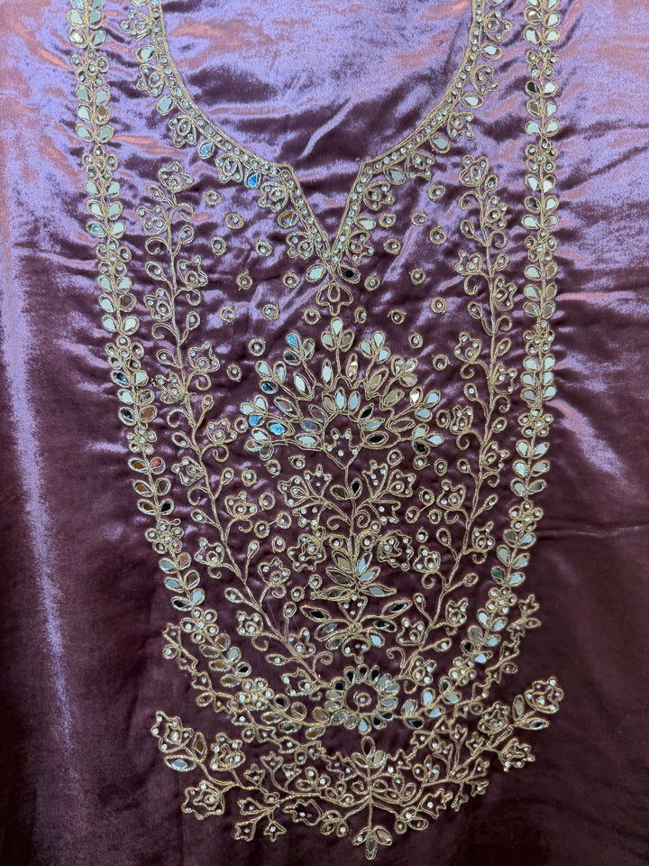 Ravaya – Silk Velvet Mirror Work Suit