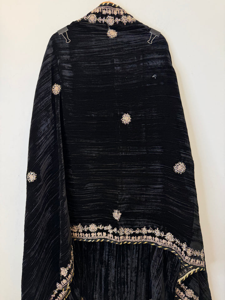 Afsana – Velvet Glow Mirror Work Ensemble