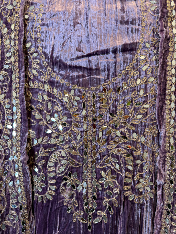 Haya – Lavender Crushed Velvet Glamour