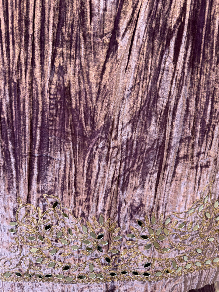 Haya – Lavender Crushed Velvet Glamour