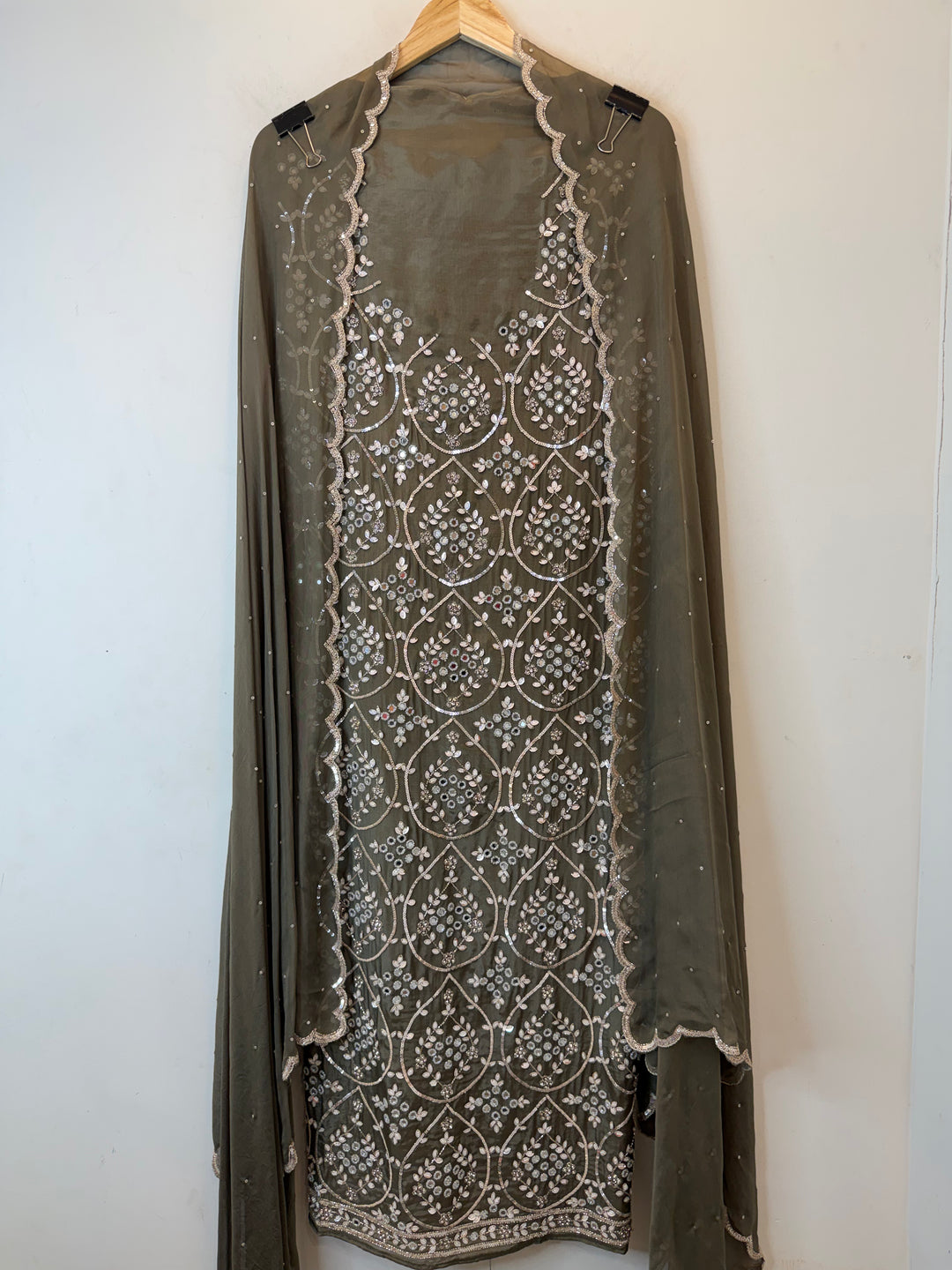 Solena – Silk Organza Handworked Suit