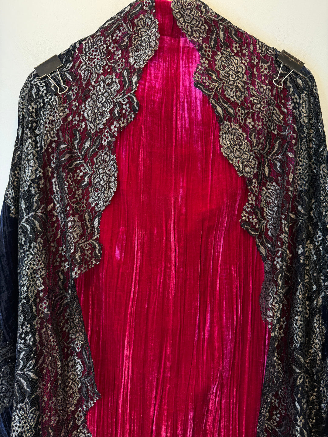 Aneira – Crushed Velvet Lace Suit with Lace