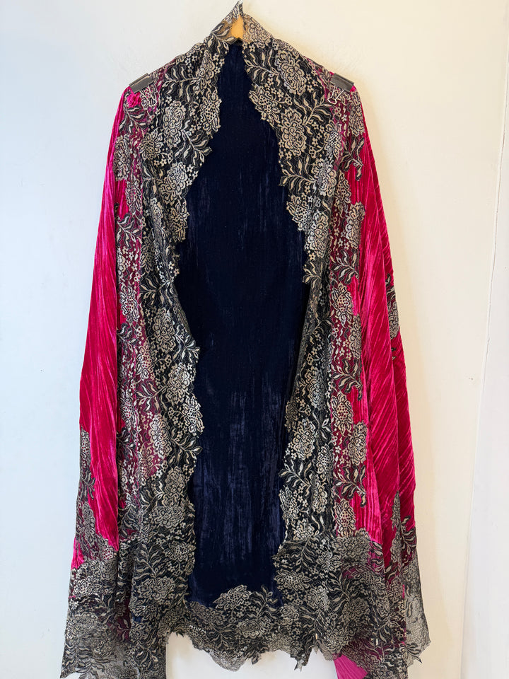 Aneira – Navy Blue Crushed Velvet Lace Suit