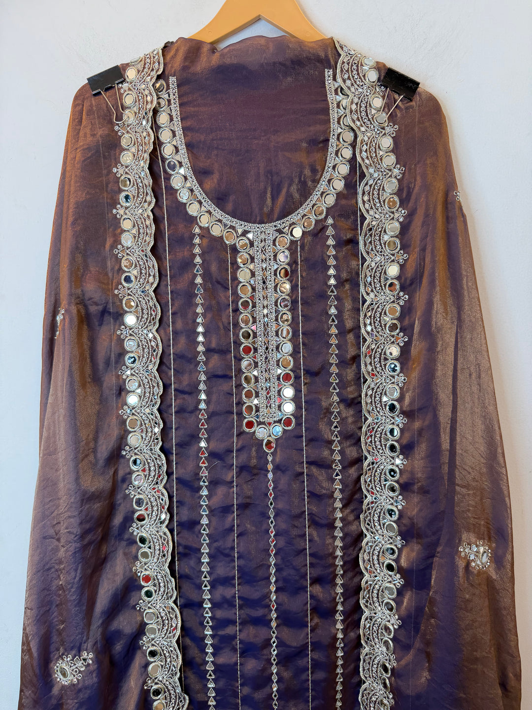 Zaretta – Glass Organza Mirror Aari Suit