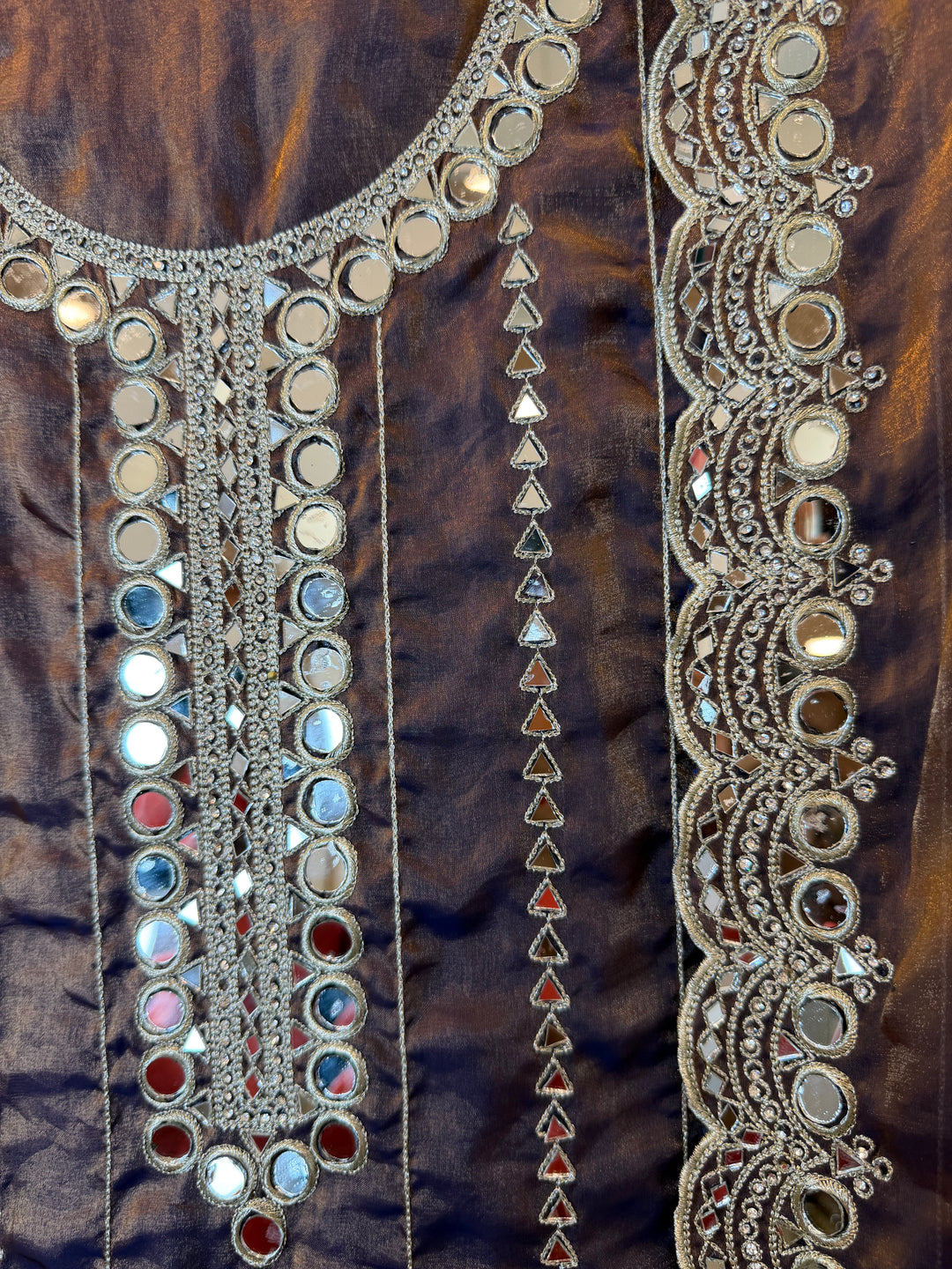 Zaretta – Glass Organza Mirror Aari Suit