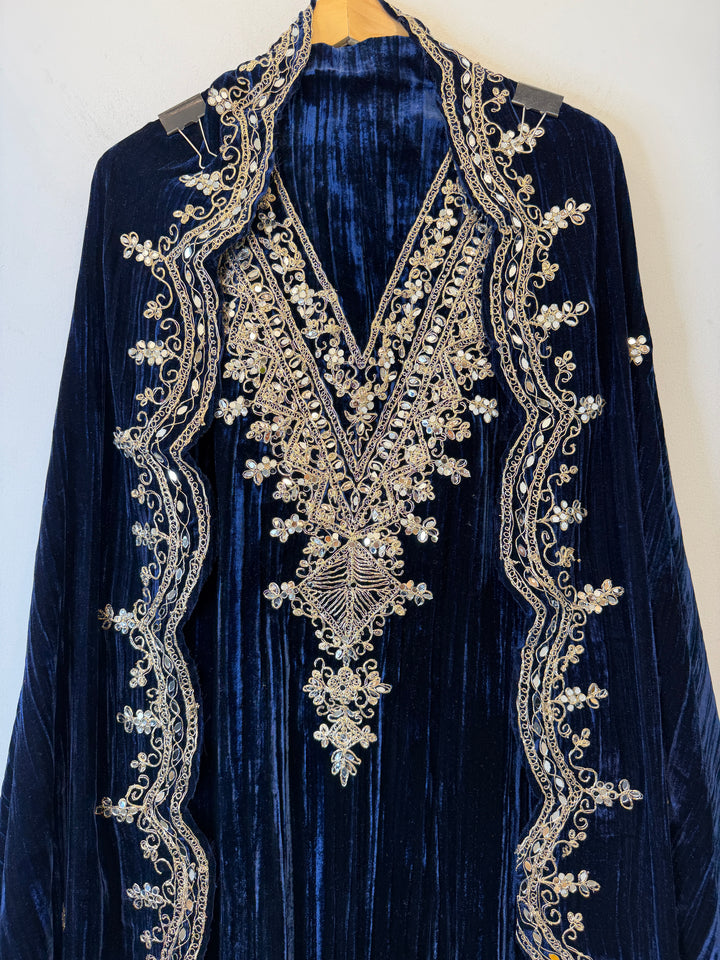 Zareen – Blue Crushed Velvet Mirror Work Suit